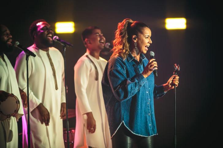 Basique, le concert – Chimène Badi